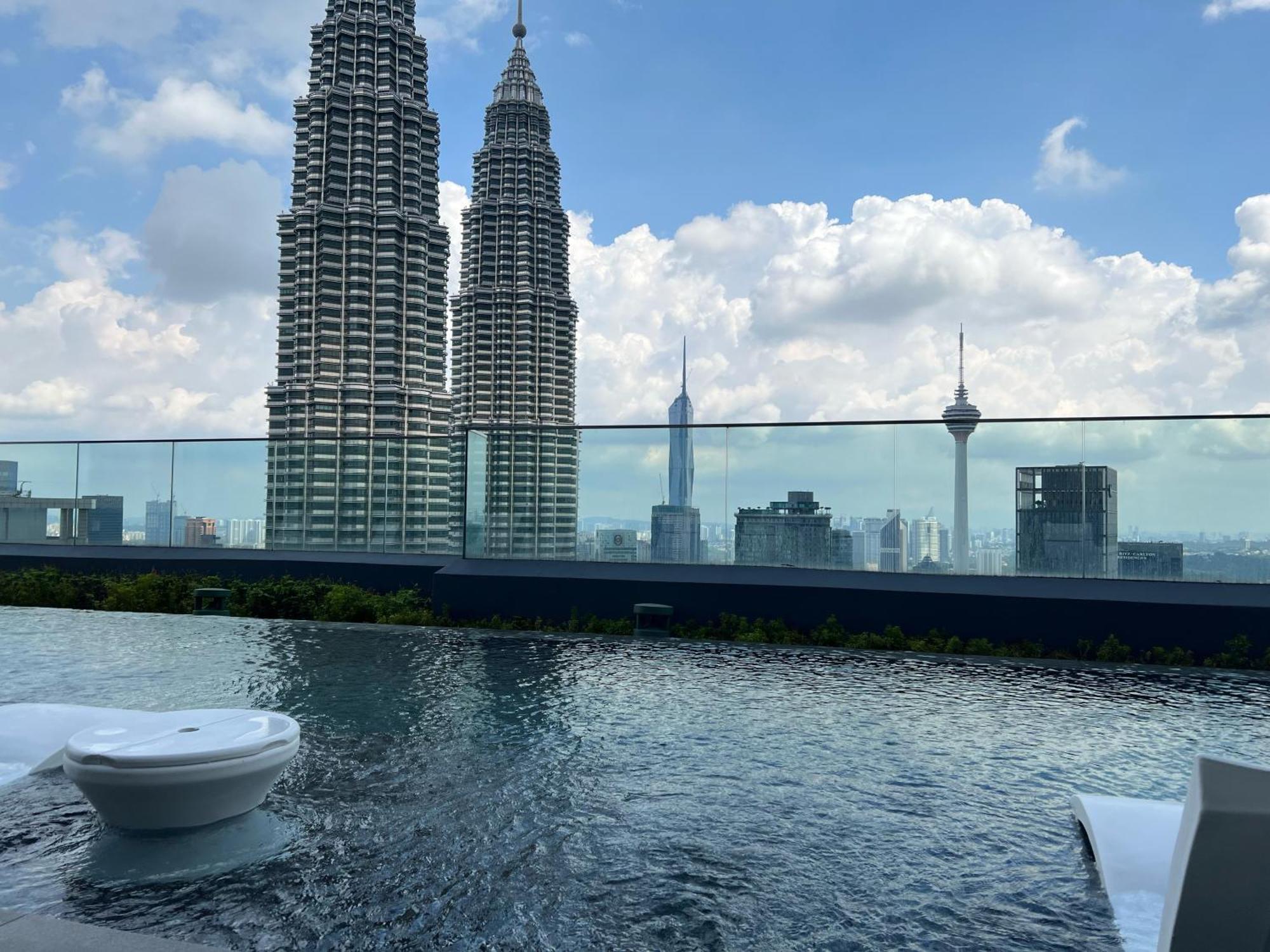Apartamento Star At Klcc By Eae Kuala Lumpur Exterior foto