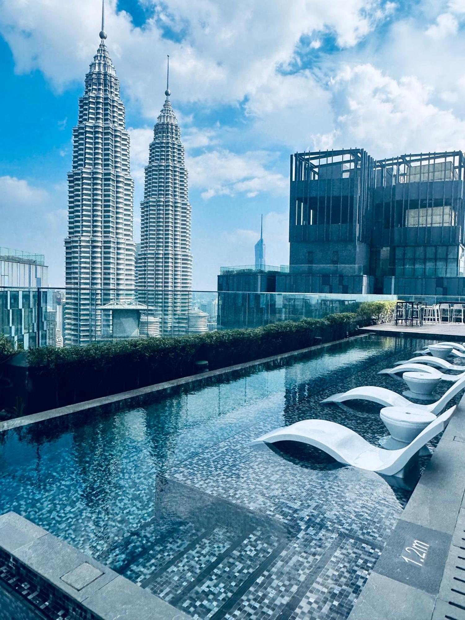 Apartamento Star At Klcc By Eae Kuala Lumpur Exterior foto